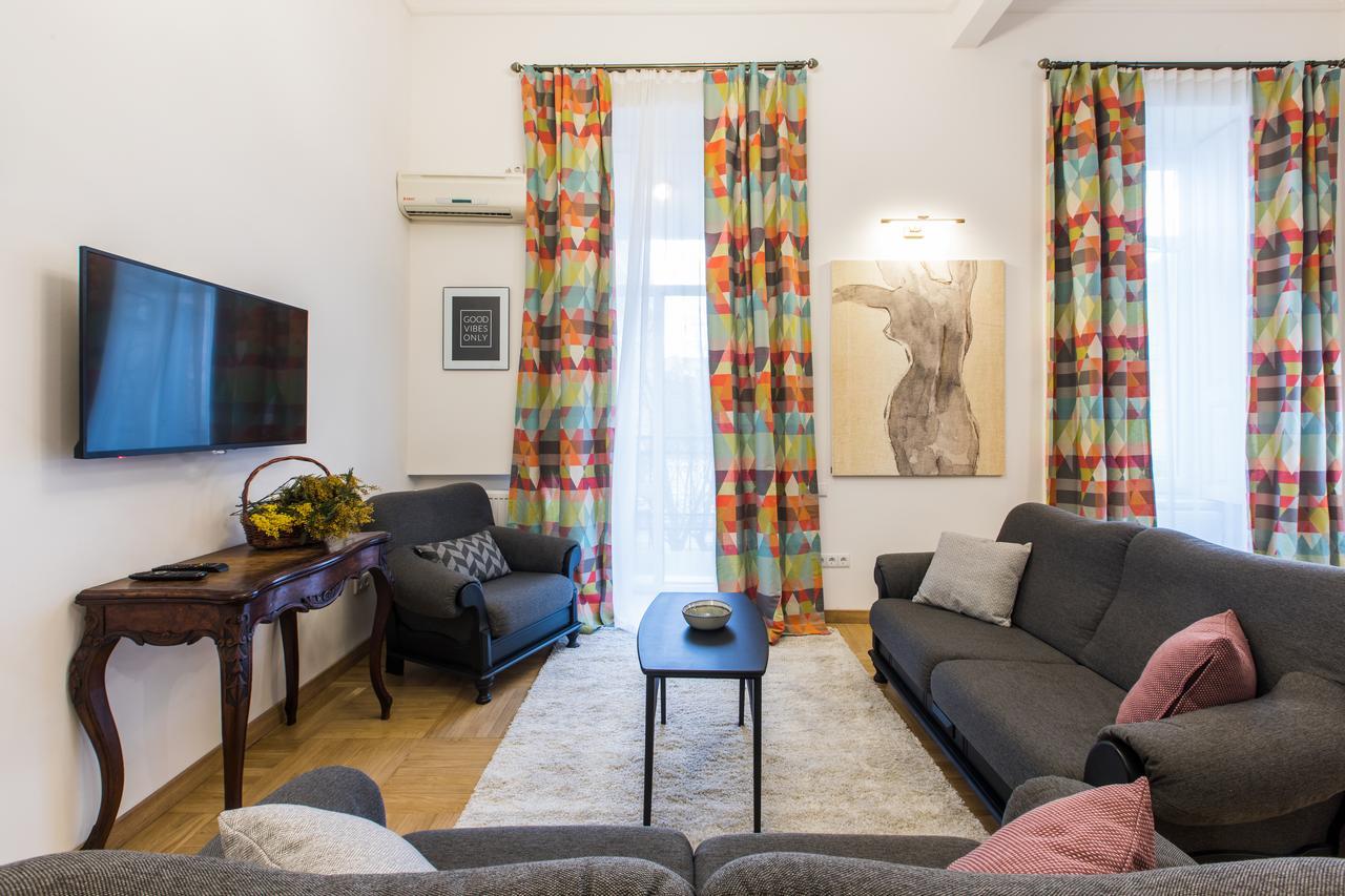 New Apartment On Rustaveli Avenue Тбілісі Екстер'єр фото